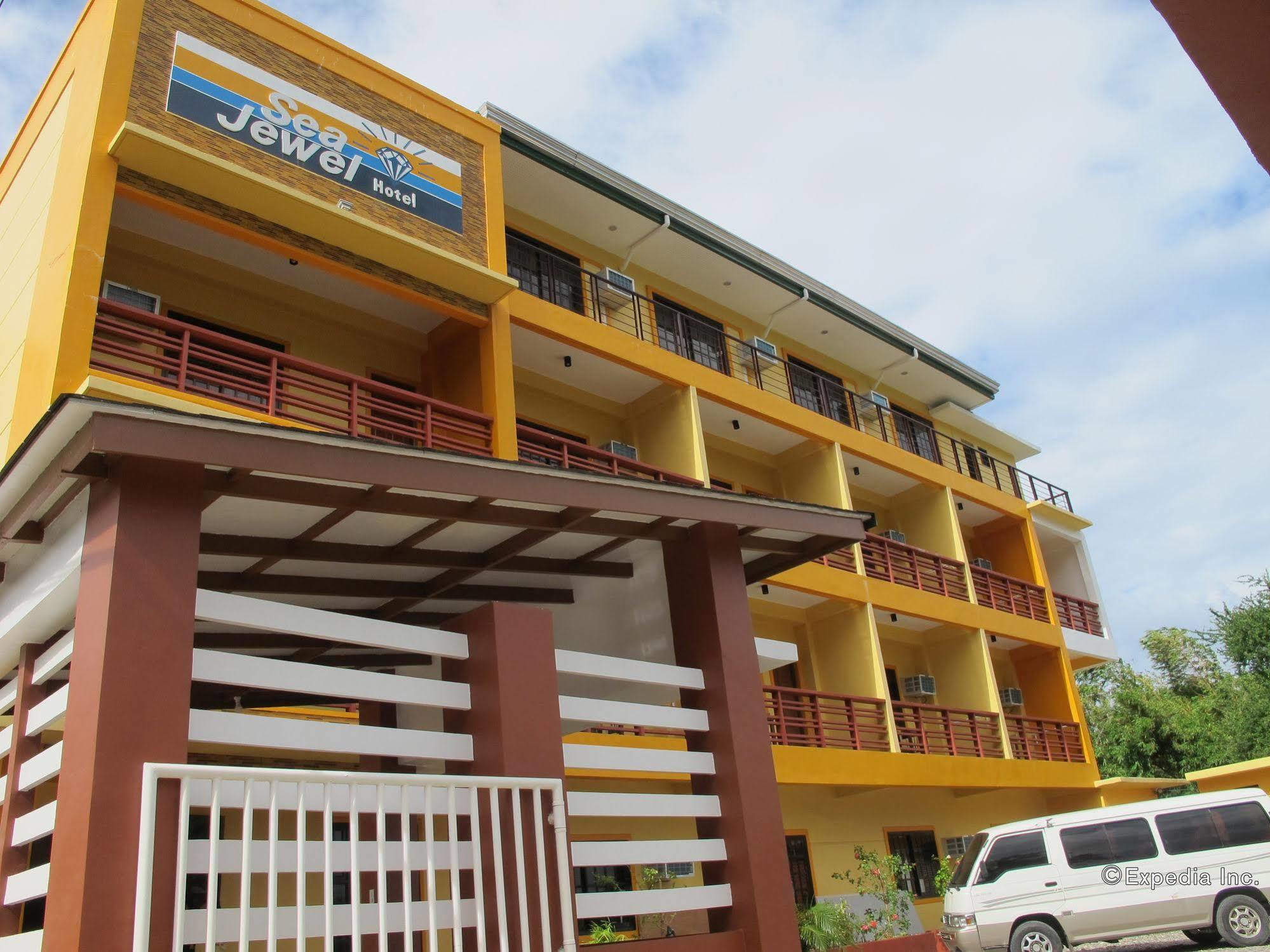 Sea Jewel Beach Resort Puerto Galera Exterior foto